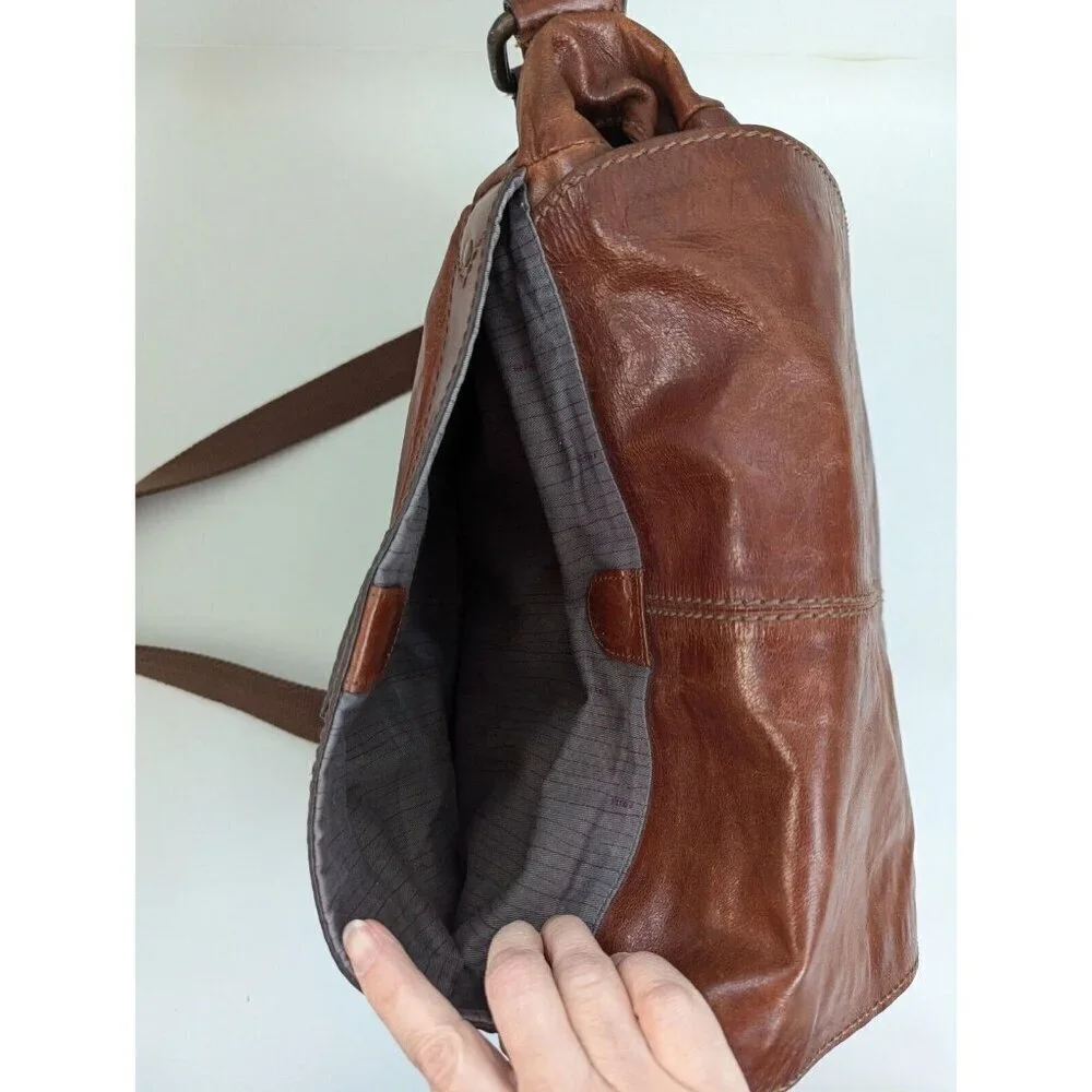 Fossil Vintage Brown Leather Crossbody Satchel Bag